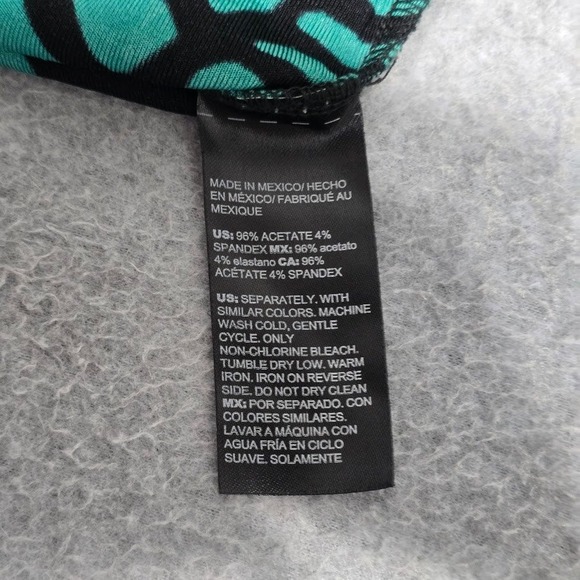 CHICO'S Travelers Top L Green Black Abstract Crewneck Pullover Stretch Slinky - Picture 8 of 10
